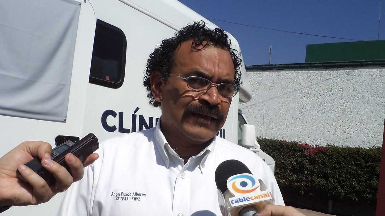 El Director del Centro de Enseñanza, Investigación y Extensión de Producción Animal en Altiplano Ángel Pulido Albores.