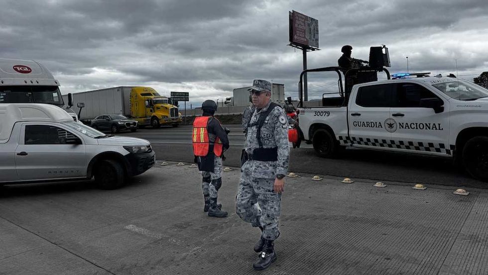 El general Ignacio Murillo Rodr\u00edguez supervis\u00f3 personalmente las labores para retirar la carga y restablecer la circulaci\u00f3n en la autopista.