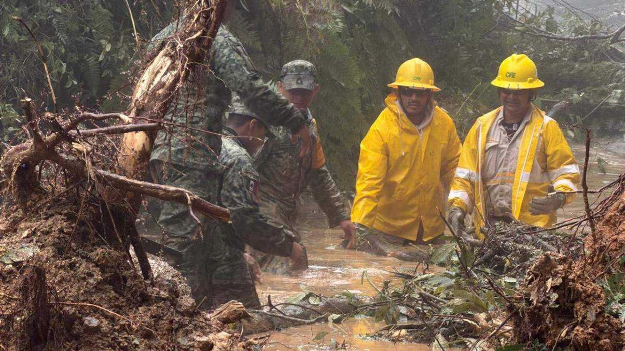 El gobierno federal coordina acciones de atención en cinco estados afectados por lluvias extraordinarias.