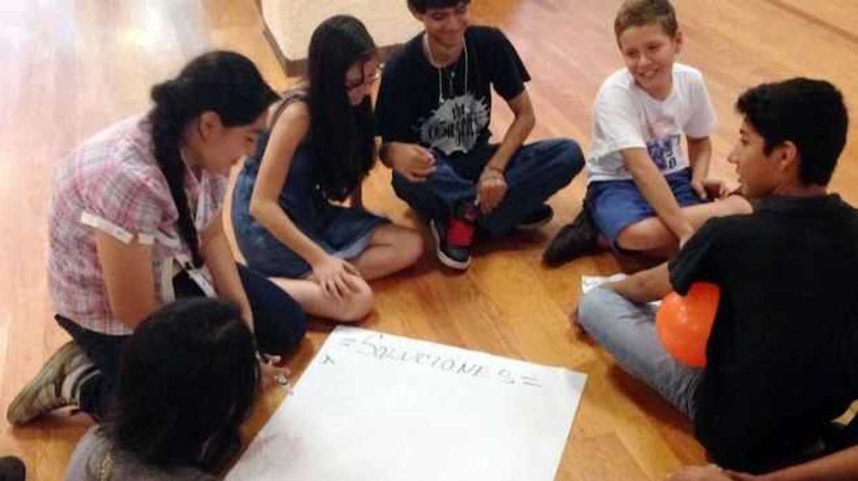 El gobierno mantiene el sitio electrónico stopbulling.gov que ofrece información sobre acoso. FOTO/NOTIMEX