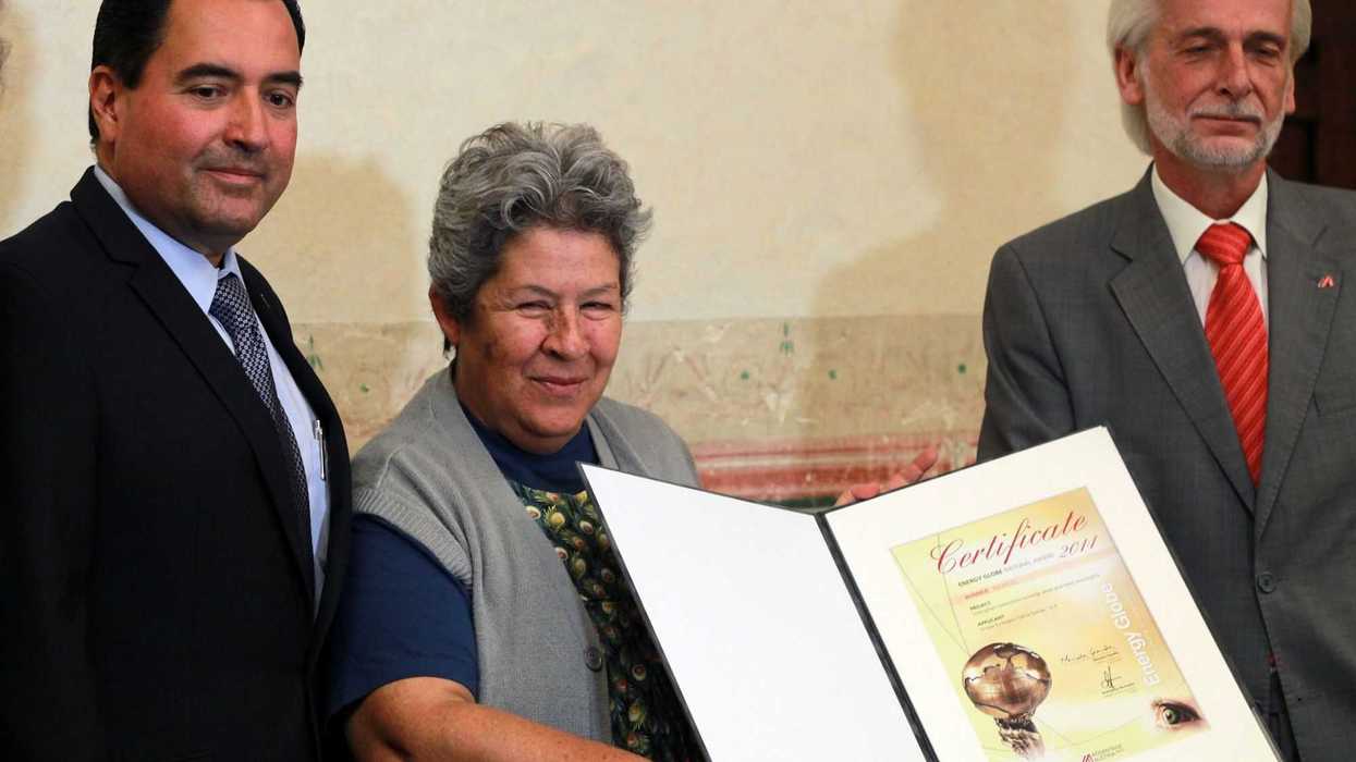 El Grupo Ecológico Sierra Gorda I.A.P. recibió de las autoridades de la Embajada de Austria el Premio Nacional Austriaco Energy Globe 2014.