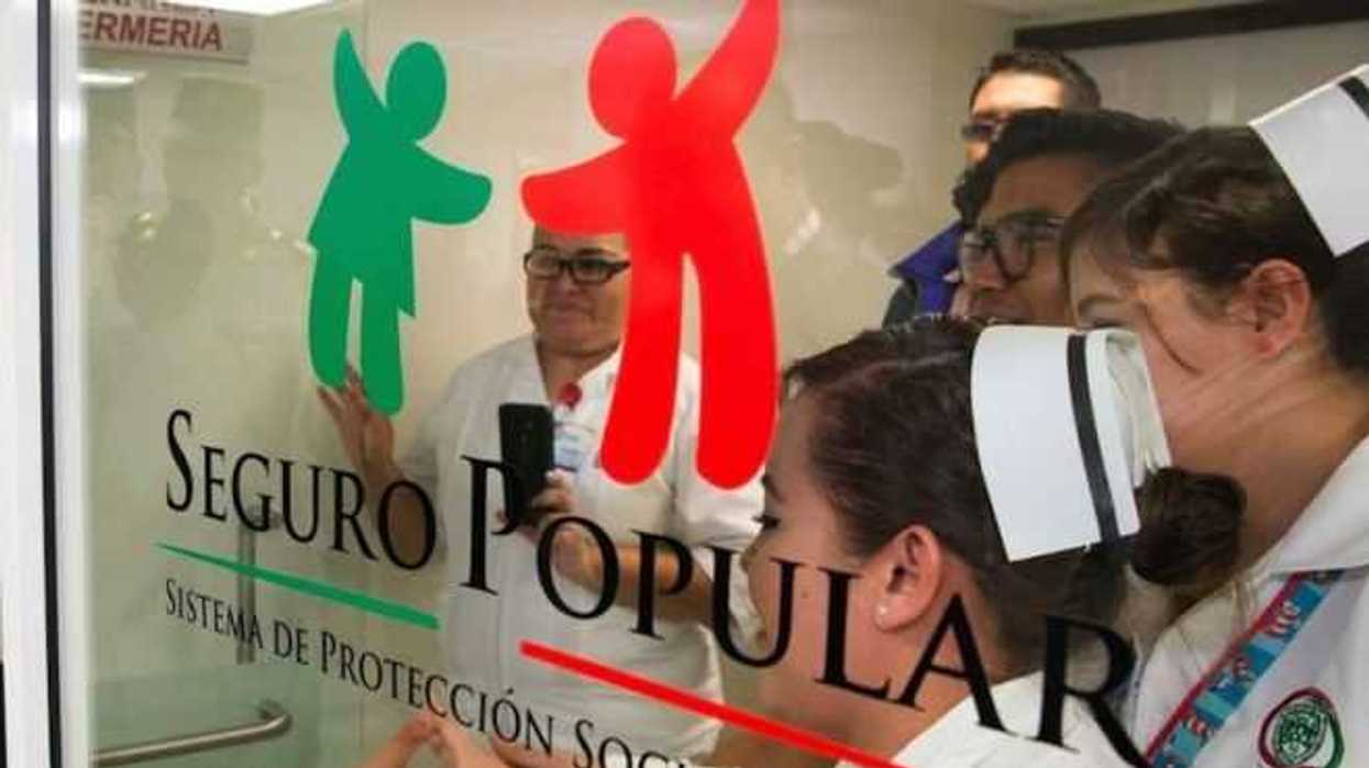 el-pan-defiende-al-seguro-popular