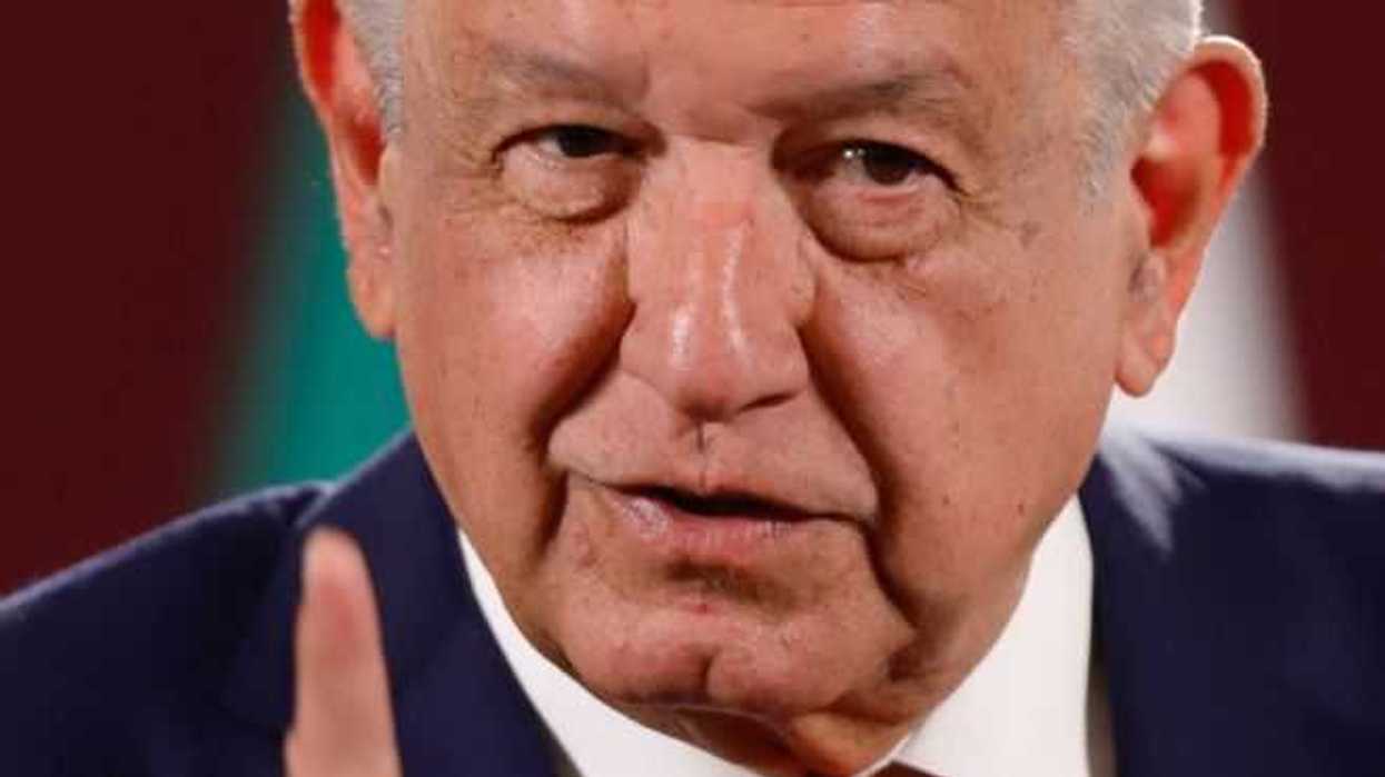 El presidente de México propone eliminar el horario de verano "por salud"