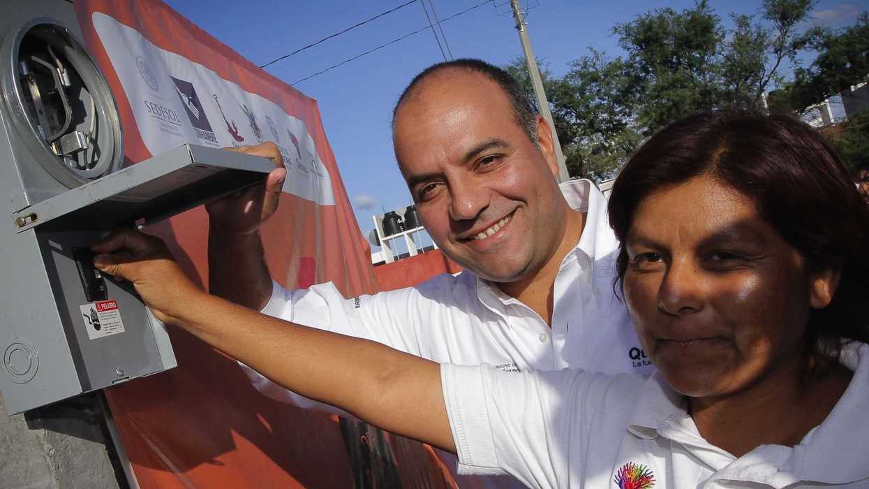 El Presidente Municipal, Roberto Loyola Vera, entregó infraestructura básica en la que se invirtieron recursos que superaron los 4.5 millones de pesos.