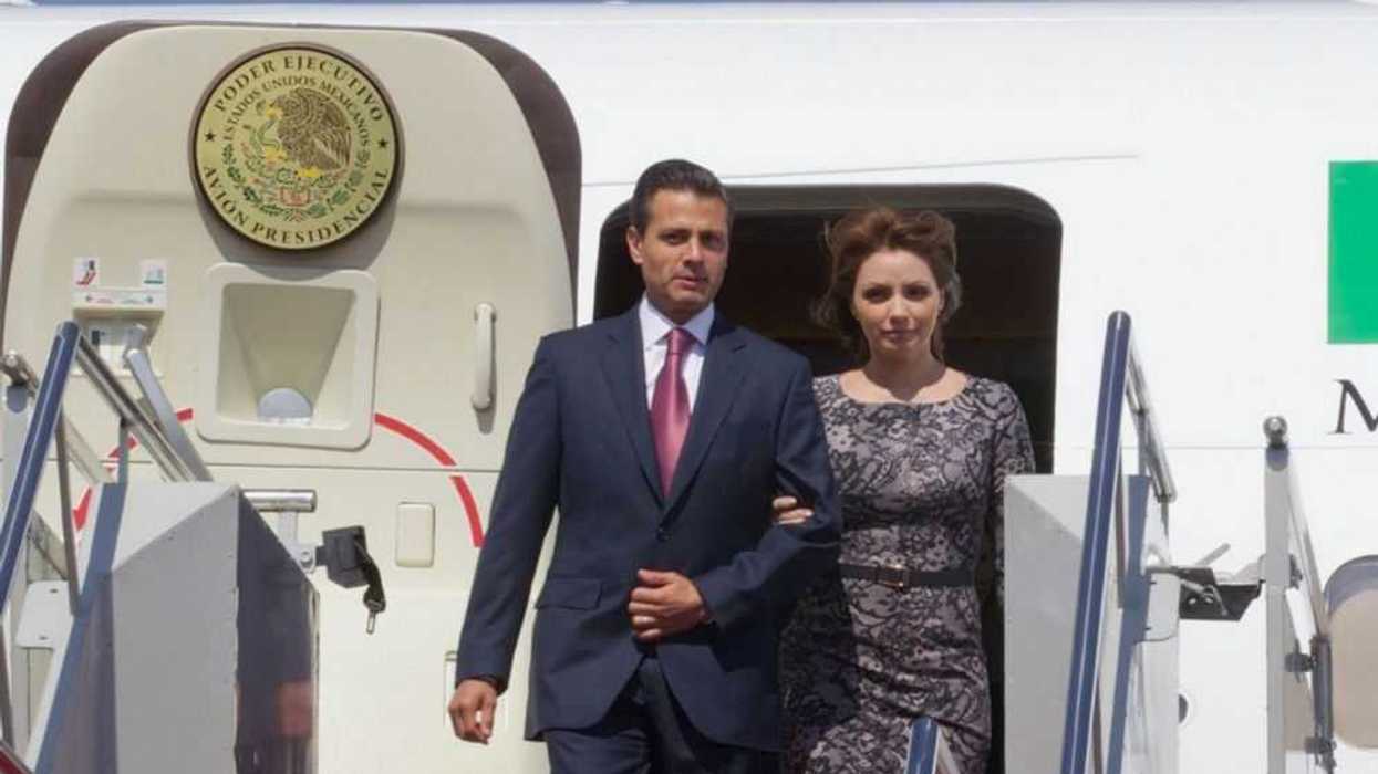 El primer mandatario y su esposa, Angélica Rivera. NOTIMEX