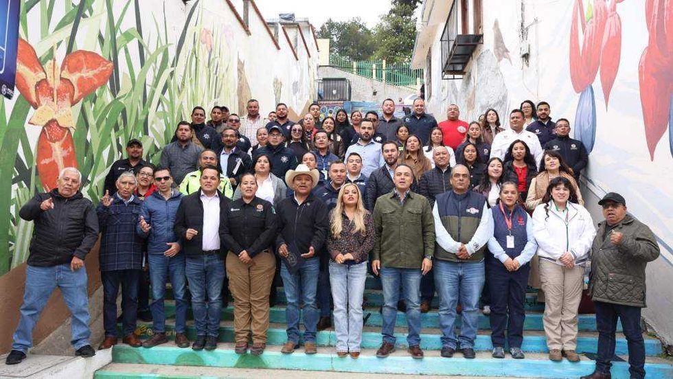 El secretario de Gobierno, Eric Gudiño Torres, encabezó reunión de coordinación para la vigésima Caravana Migrante con autoridades estatales y municipales.