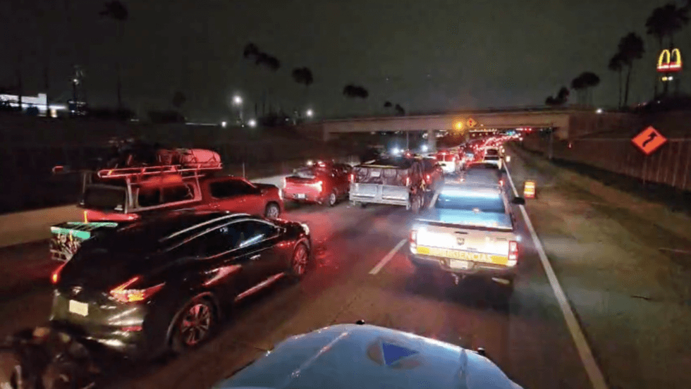 El secretario de Seguridad Pública Municipal de San Juan del Río, Orlando Chávez Landaverde, participa en el operativo de acompañamiento a la Caravana Migrante 2025.