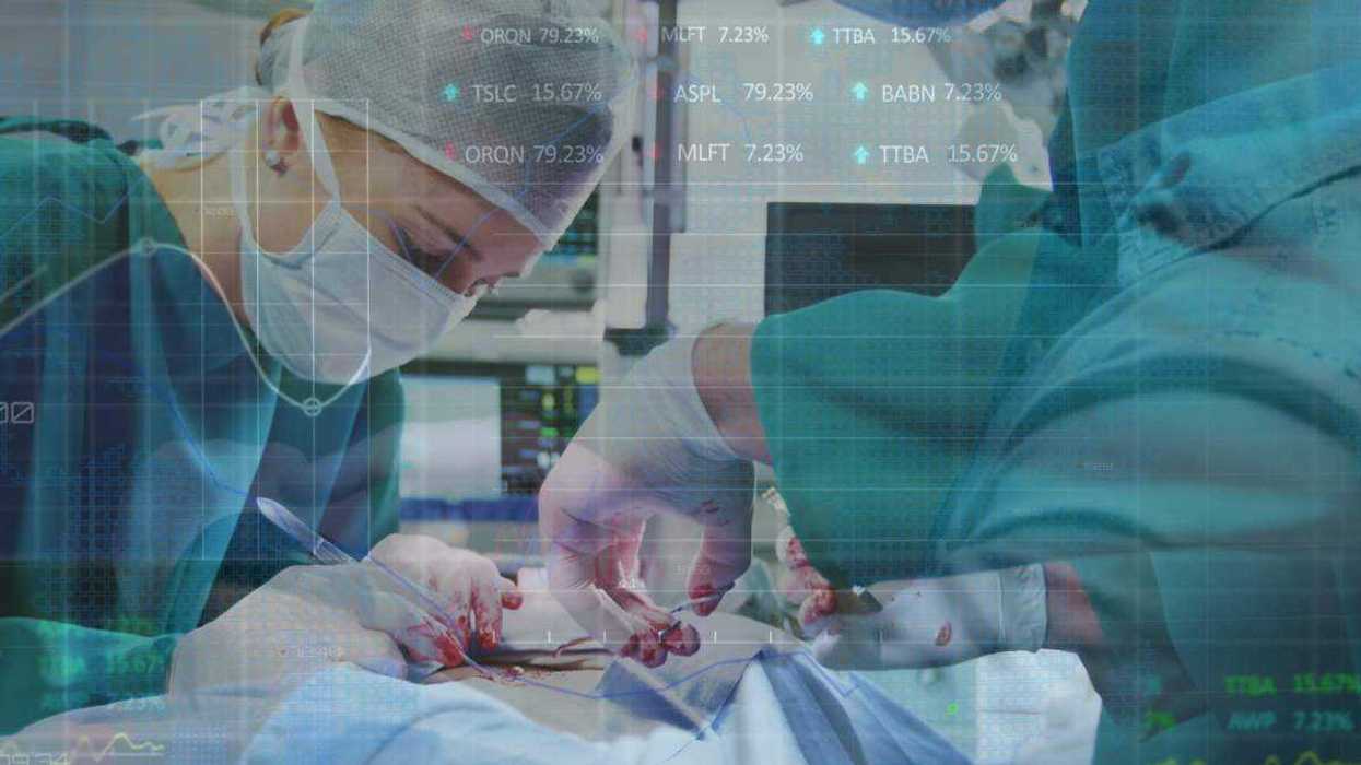 El sector Salud mexicano generó 2.2 millones de empleos remunerados en 2024, concentrados principalmente en servicios hospitalarios y consultorios médicos.