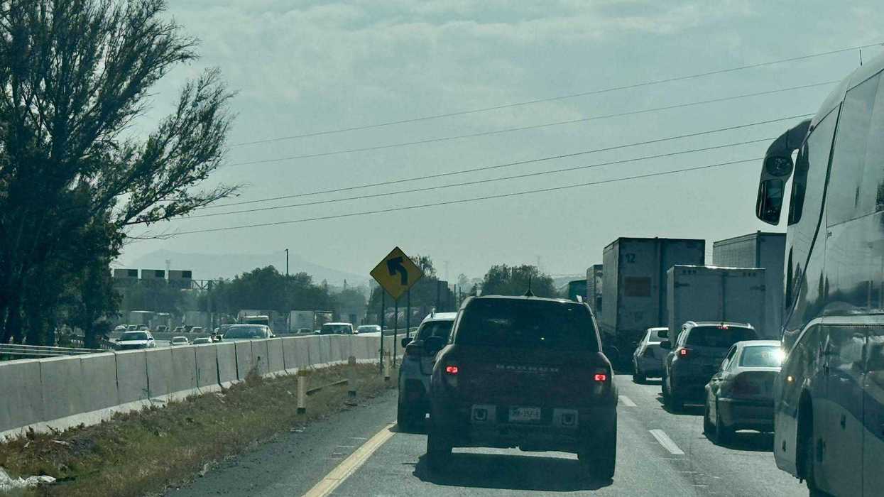 El sector transportes registró 600,831 empleados en 2024 con incremento de 14.2% anual y mejora en productividad, según INEGI.