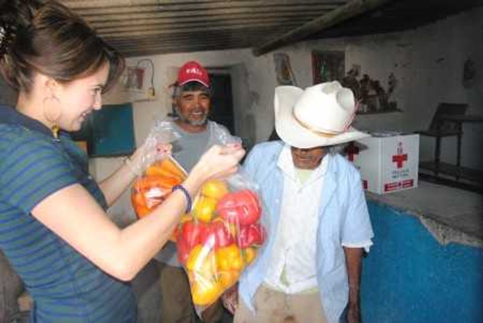 El trabajo es tambien detectar los focos rojos de pobreza.