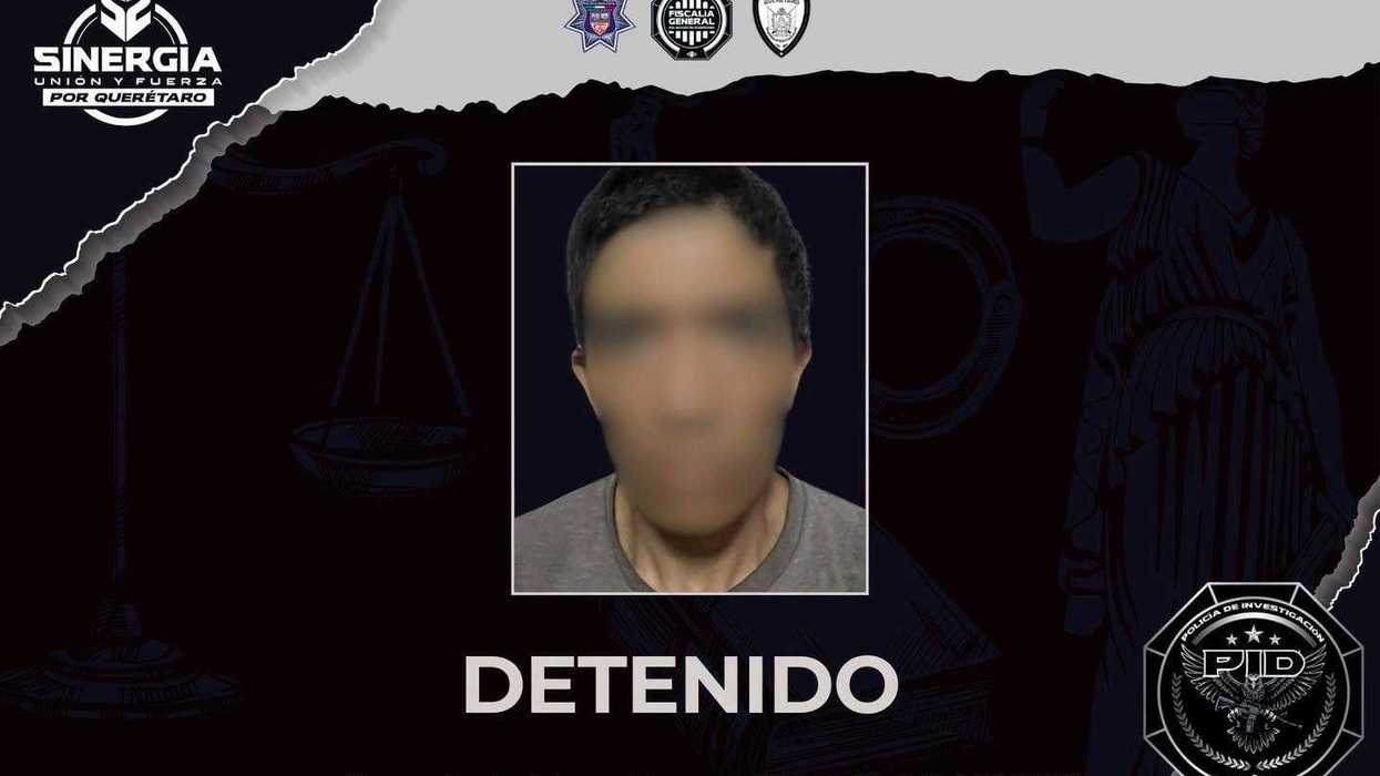 Elementos de la Fiscalía General de Querétaro participan en un operativo para cumplimentar una orden de aprehensión por robo a casa habitación en Huimilpan.