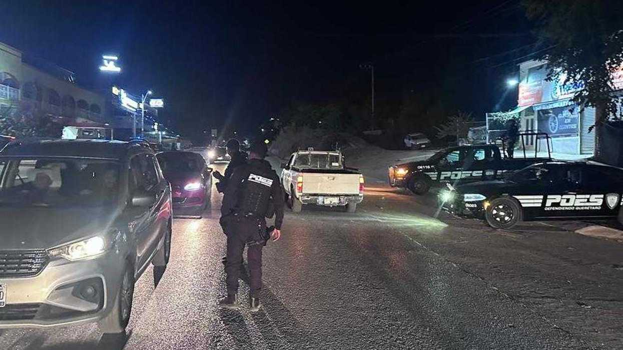 Elementos de la Policía de Operaciones Especiales POES durante operativo en San Juan del Río Querétaro, Operativo ARMA detención banda robos relojes