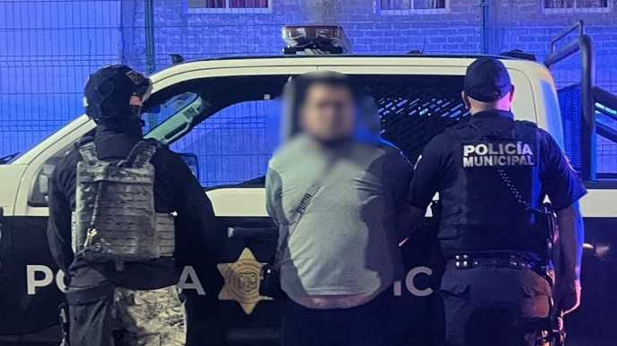 Elementos de la SSPMQ durante recorridos de vigilancia interinstitucionales en la colonia Eduardo Loarca del municipio de Querétaro.