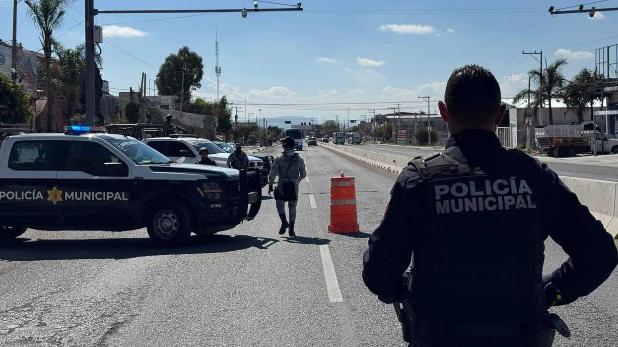 Elementos de seguridad municipal realizaron operativos durante el fin de semana con saldo de 76 remisiones y 14 vehículos recuperados.