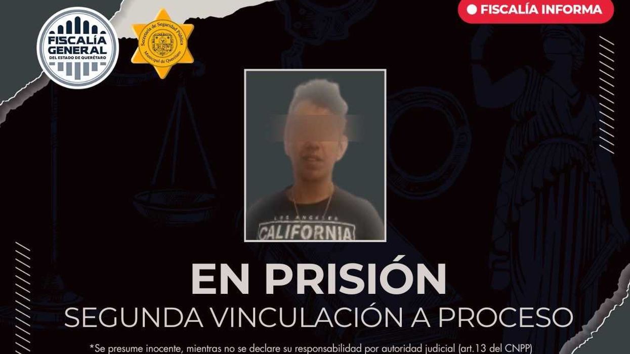 Elementos de seguridad pública de Querétaro durante operativo de detención por robo a comercio en la entidad.