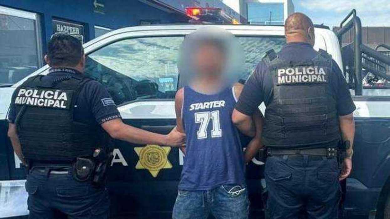 Elementos municipales aseguraron vehículo con reporte de robo y detuvieron a conductor que portaba sustancia concordante con metanfetamina en Colinas del Poniente.