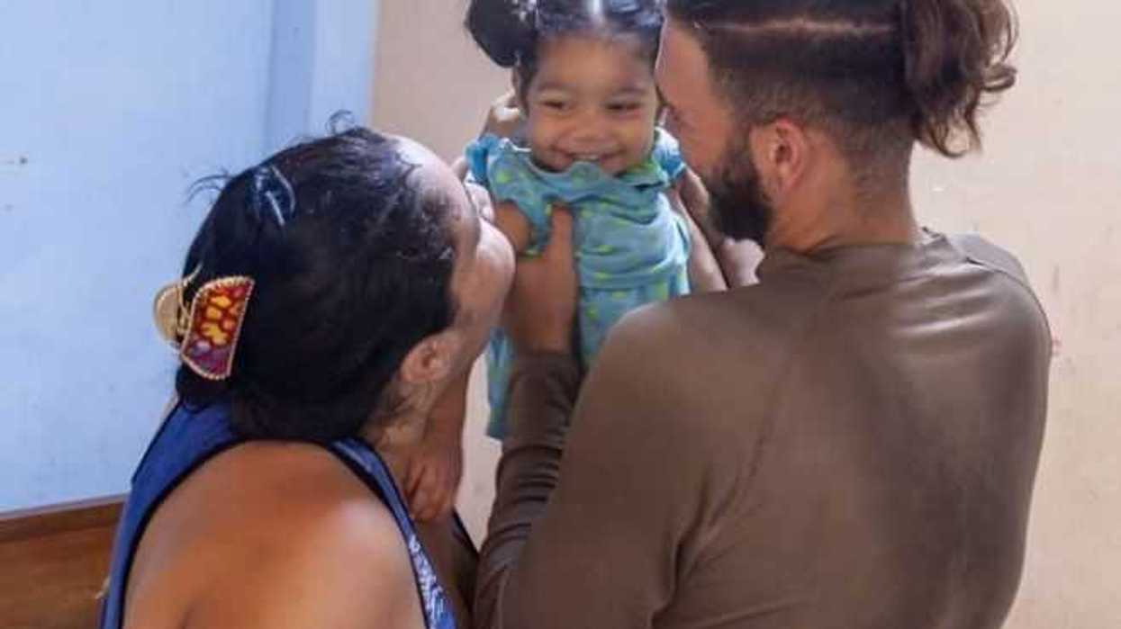 Ellas hacen el trabajo más importante: sostener la vida . Foto: Ilustrativa/ SEMlac Cuba.