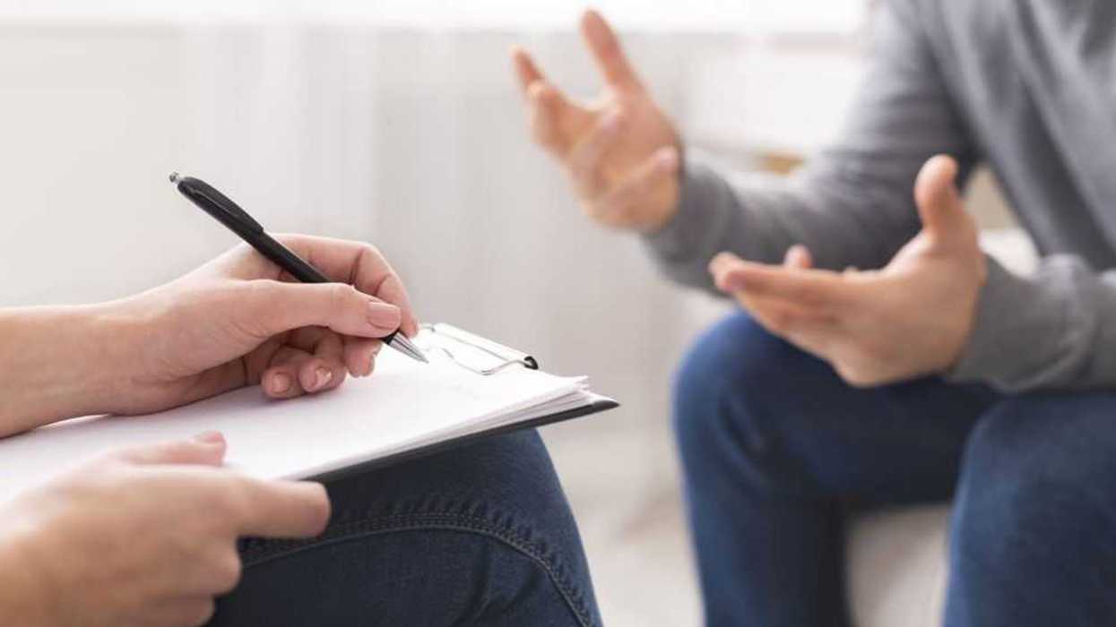 Ellas también son psicólogas. Depositphotos.