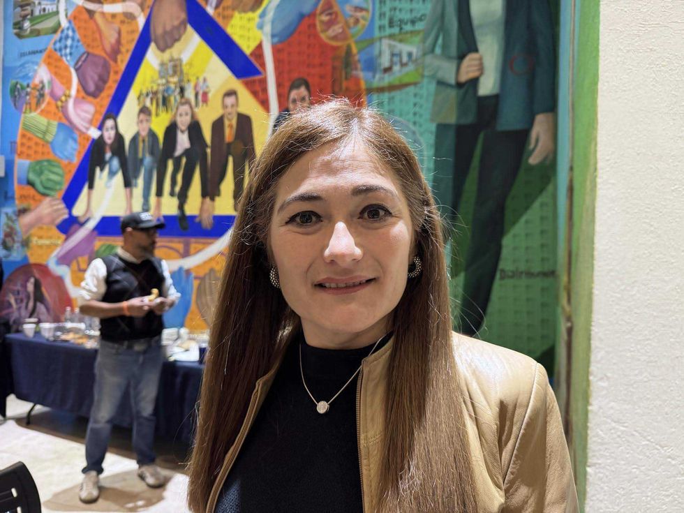 Elsa María García Carrillo, directora estatal de Fonacot Querétaro, durante entrevista sobre colocación de créditos 2025 en conferencia de prensa.