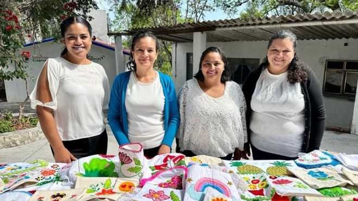 Empoderamiento económico a 1,500 mujeres en Querétaro.
