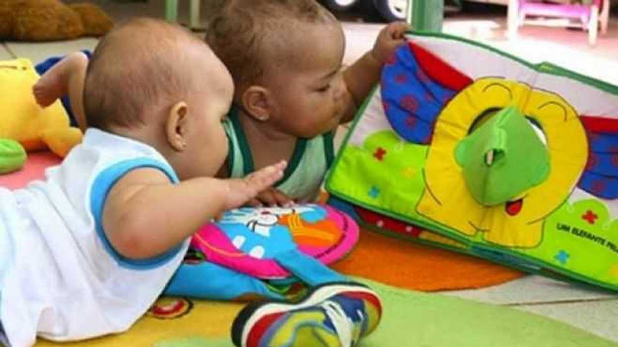 en-autismo-dos-personas-sintomas-iguales