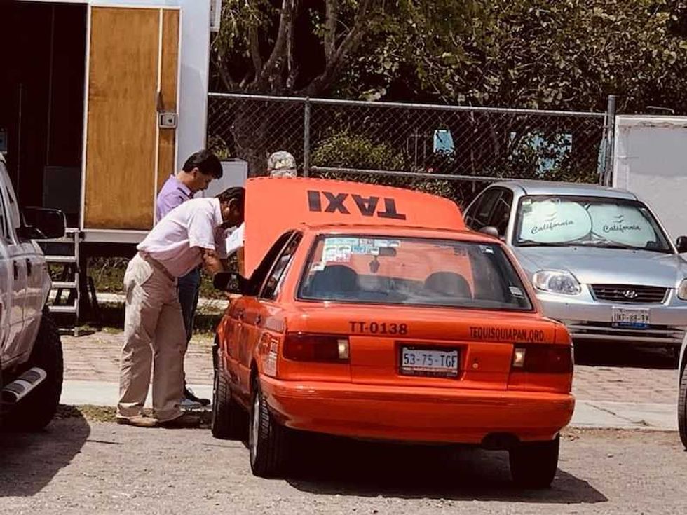 en proceso de refrendo de tarjeton casi 2 mil vehiculos de transporte iqt 1
