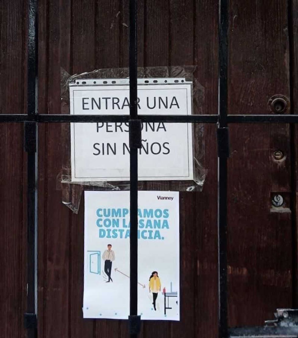 Endurecen medidas sanitarias en negocios