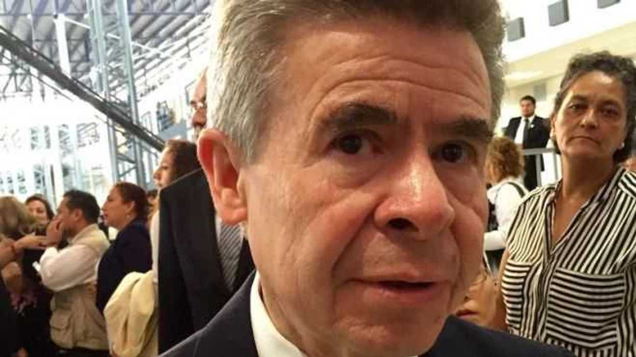 enrique-burgos-senador-01