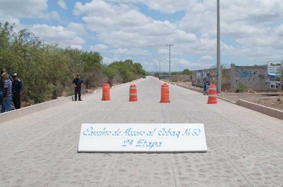 entrega de obra pavimento cobaq la valla 03