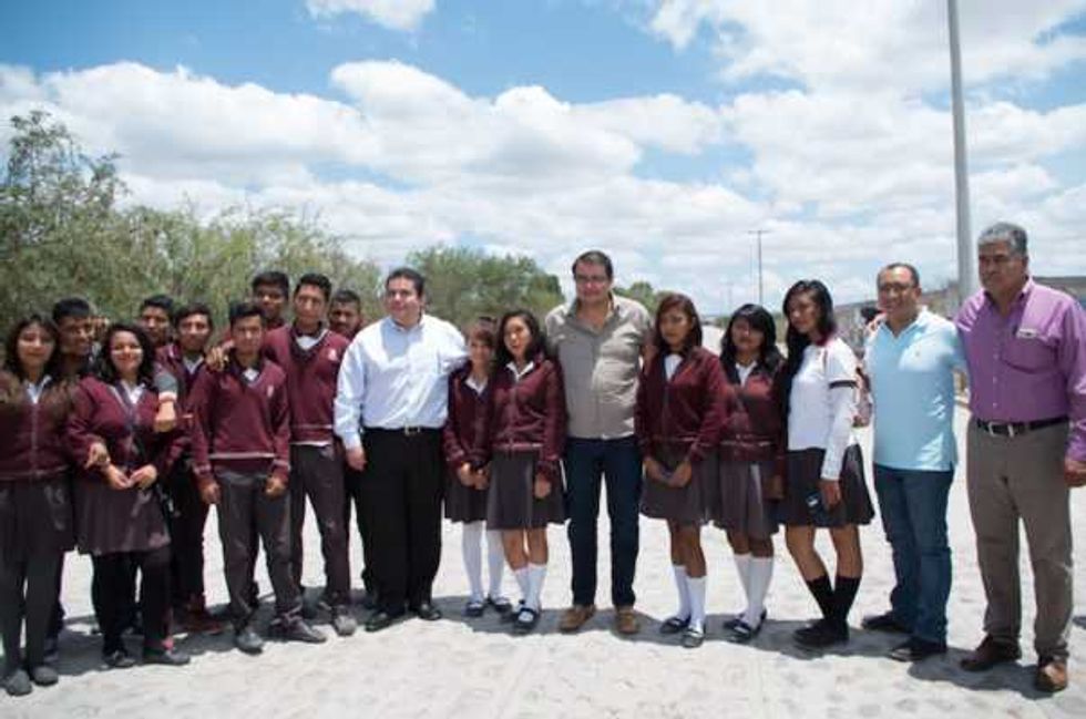 entrega de obra pavimento cobaq la valla 07