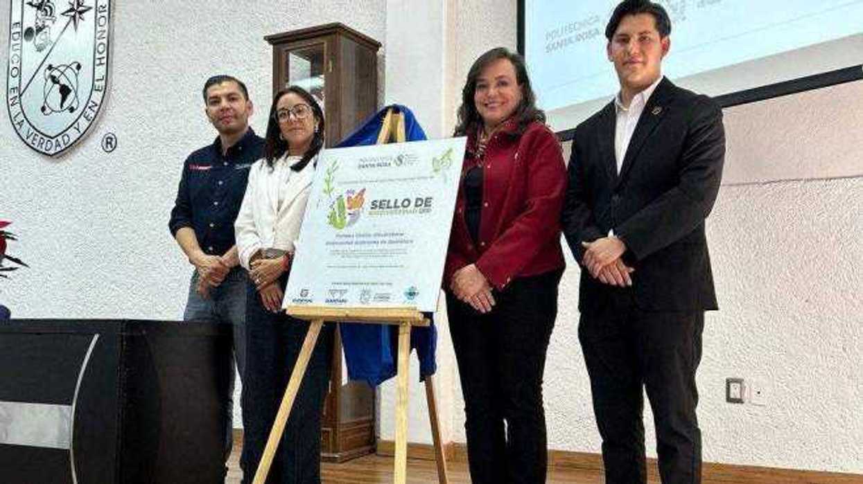 Entrega del Sello de Biodiversidad Urbana a Universidad Autónoma de Querétaro por conservación de 24 hectáreas en Centro Universitario.