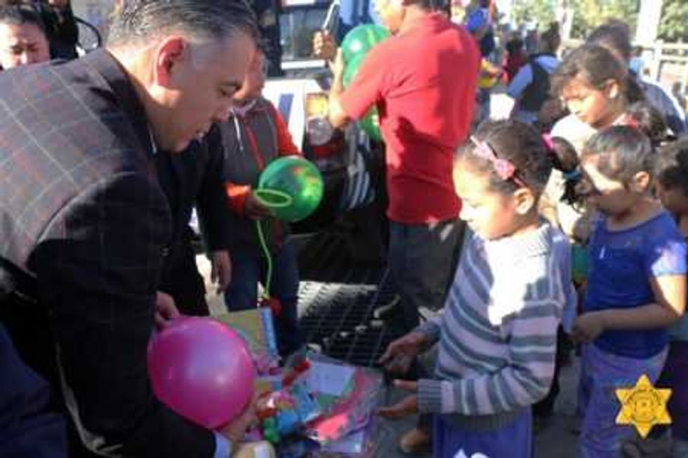 entrega mas 11 mil juguetes ninos ninas queretaro 4