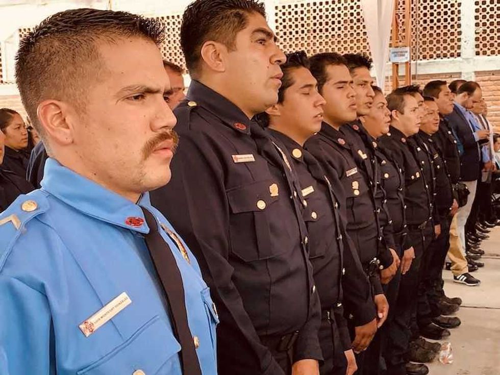 entrega pancho dominguez unidad cisterna a bomberos de san juan del rio 4