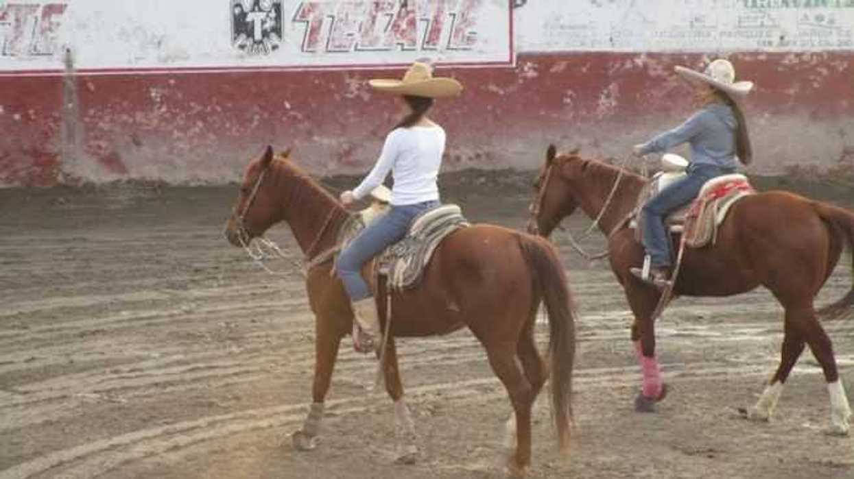 equinoterapia-ayuda-a-ninos-y-jovenes