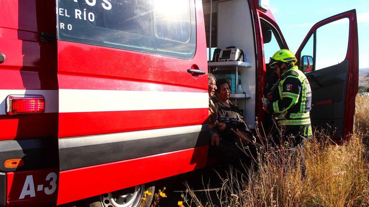 Equipo operativo de bomberos de San Juan del Río. La estación 3 en zona poniente atiende 40% de emergencias municipales.