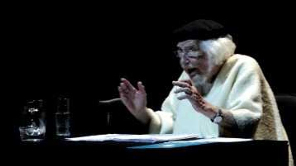 ERNESTO CARDENAL CELEBRA 90 AÑOS DE VIDA