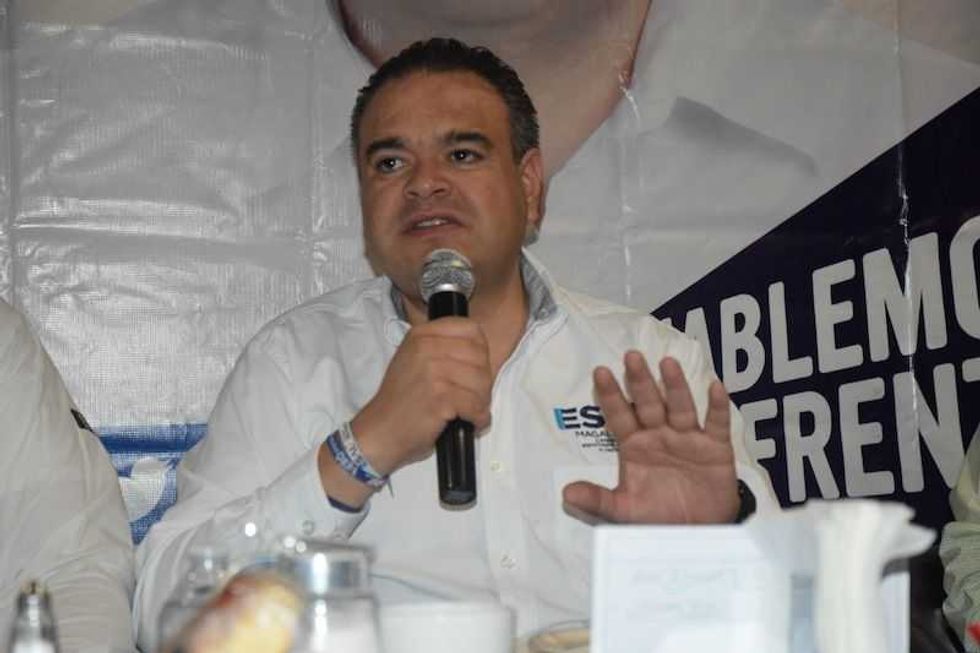 esau magallanes campana 1