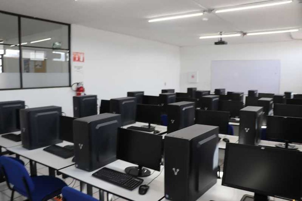 escuelas de computacion apoya preinscripciones en san juan del rio2