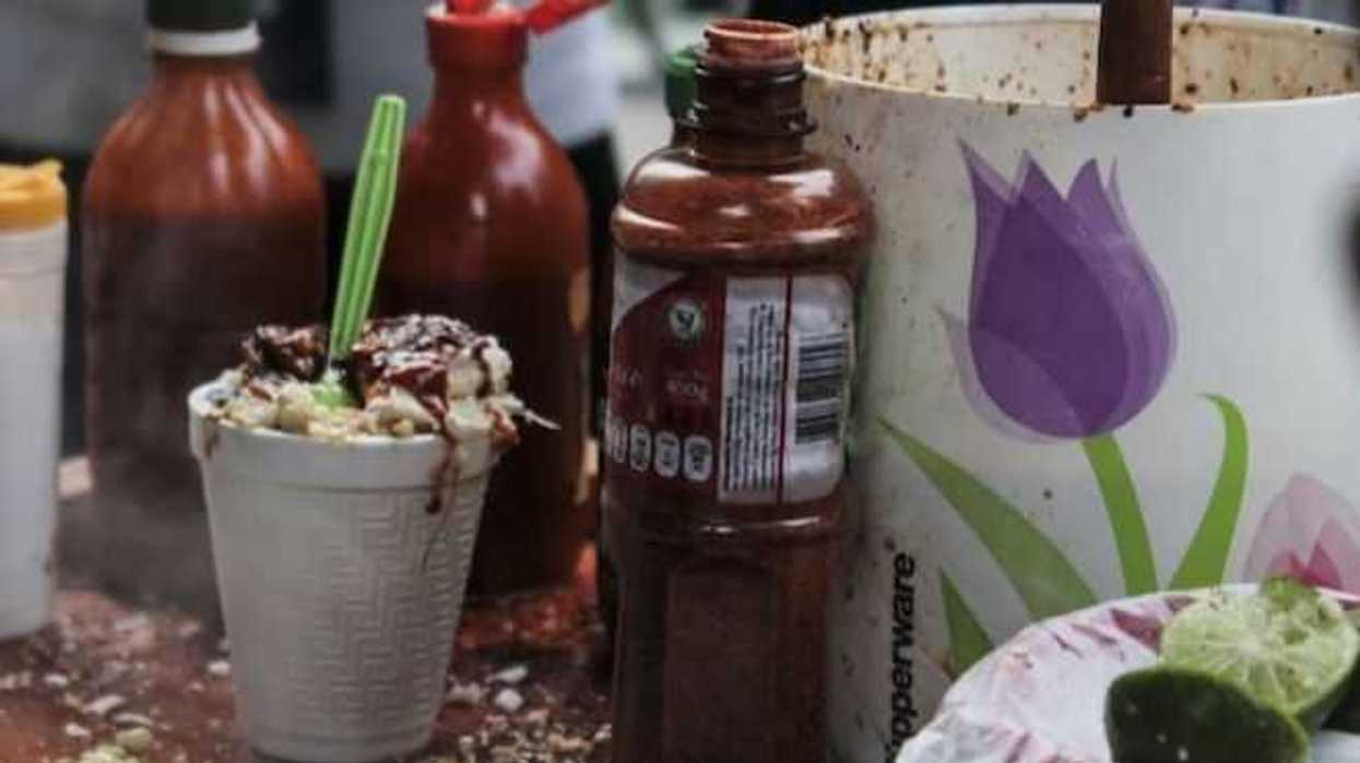esquites-con-salsa-de-morita-y-cachuate-delicia-muy-mexicana