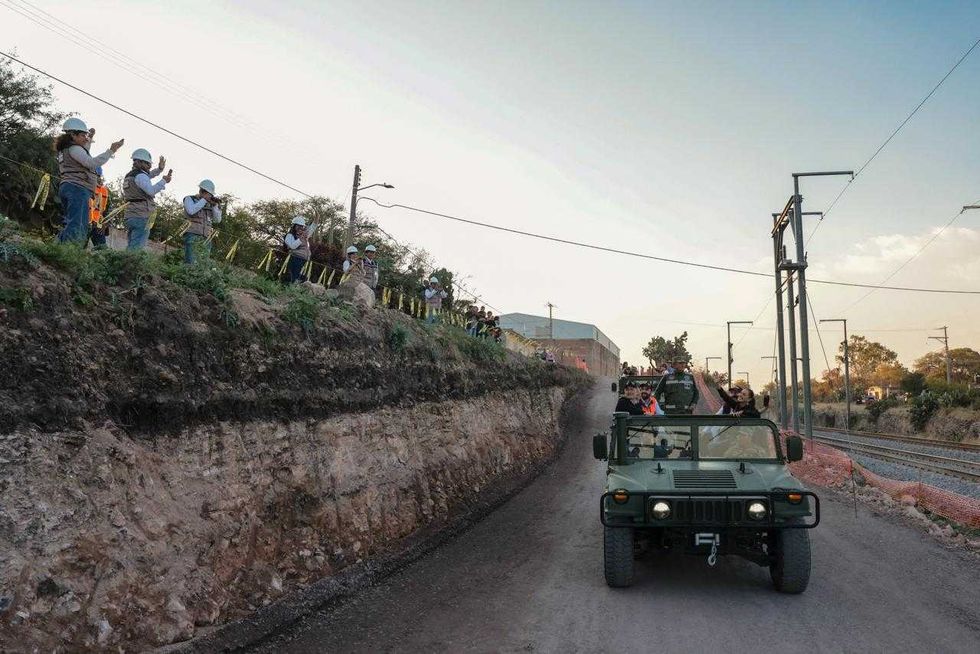 Estaci\u00f3n de Tepeji del R\u00edo. Grupos ciudadanos manifestaron dudas sobre el futuro de la infraestructura actual ante el proyecto del Tren Interurbano M\u00e9xico-Quer\u00e9taro.