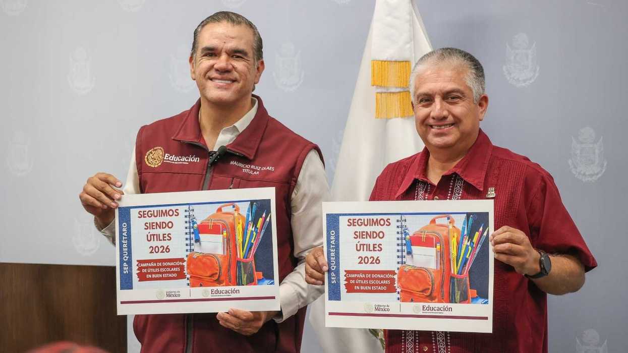 Estudiantes de educación básica del sistema CONAFE en comunidades rurales de Querétaro, donde 12 mil niños estudian con maestros que atienden grupos multinivel en zonas marginadas del estado