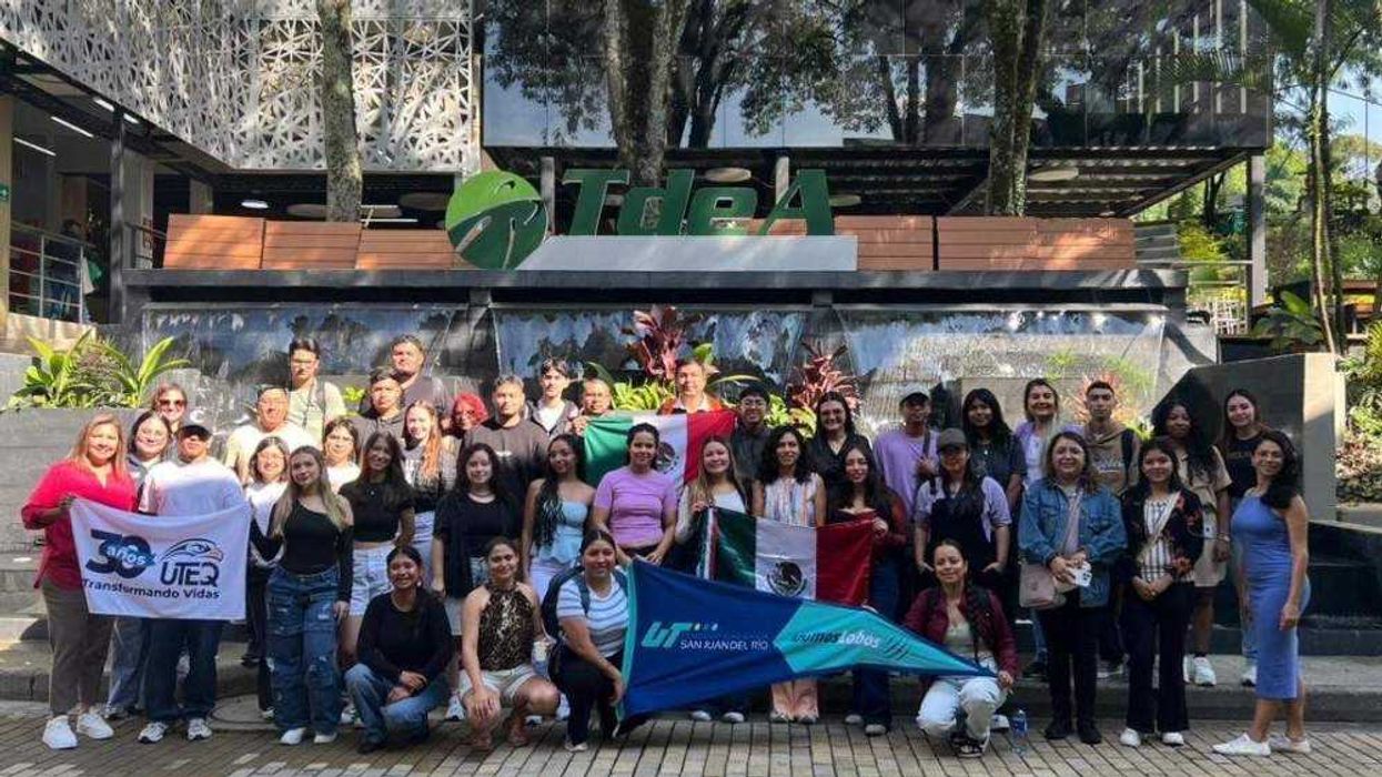 Estudiantes de universidades queretanas realizan estancia académica en instituciones colombianas explorando proyectos de sustentabilidad.