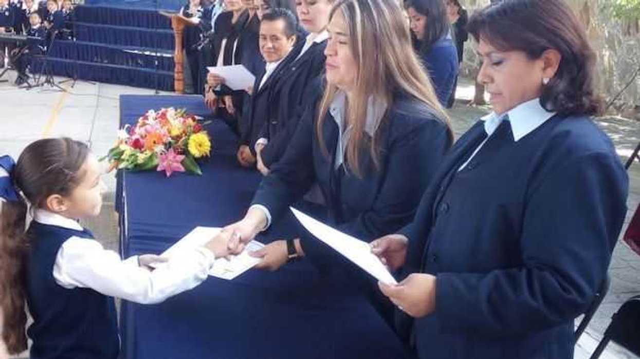 Estudiantes del Colegio Plancarte en San Juan del Río concluyeron con el ciclo escolar 2014-2015. ROTATIVO