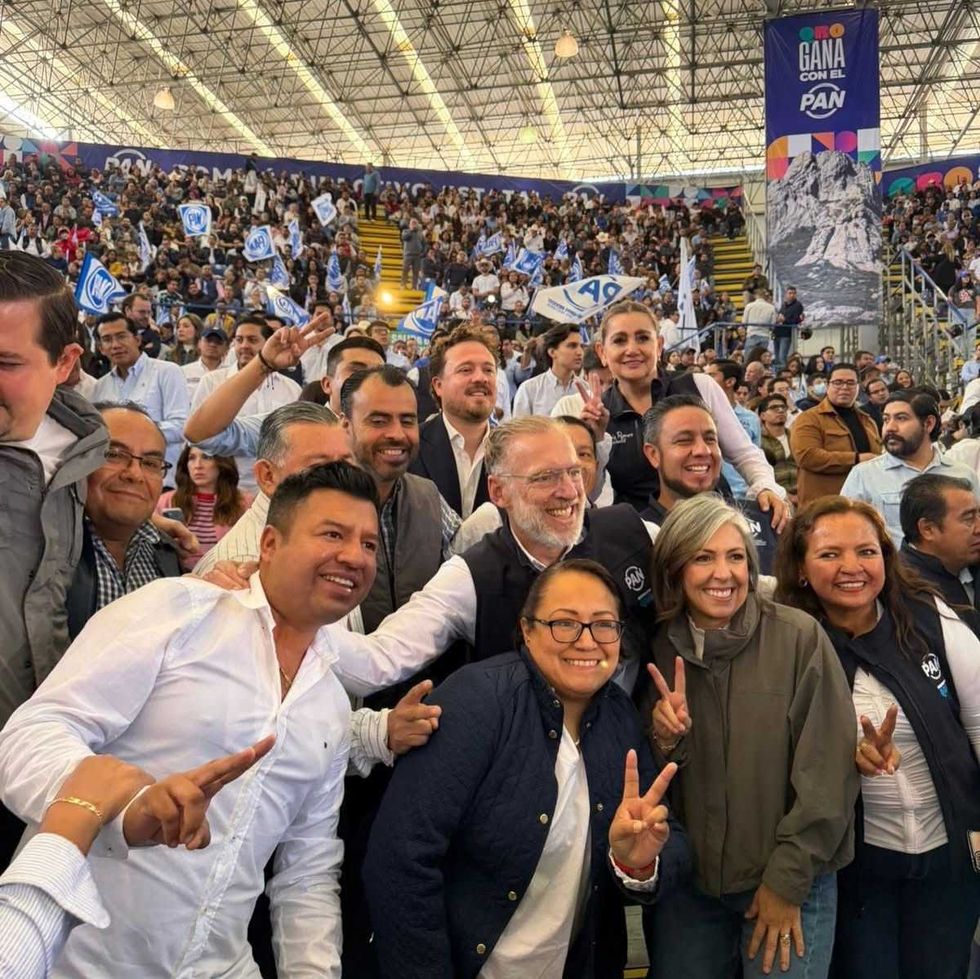 Evento del PAN en Quer\u00e9taro con militancia panista reunida en demostraci\u00f3n de unidad pol\u00edtica marzo 2026