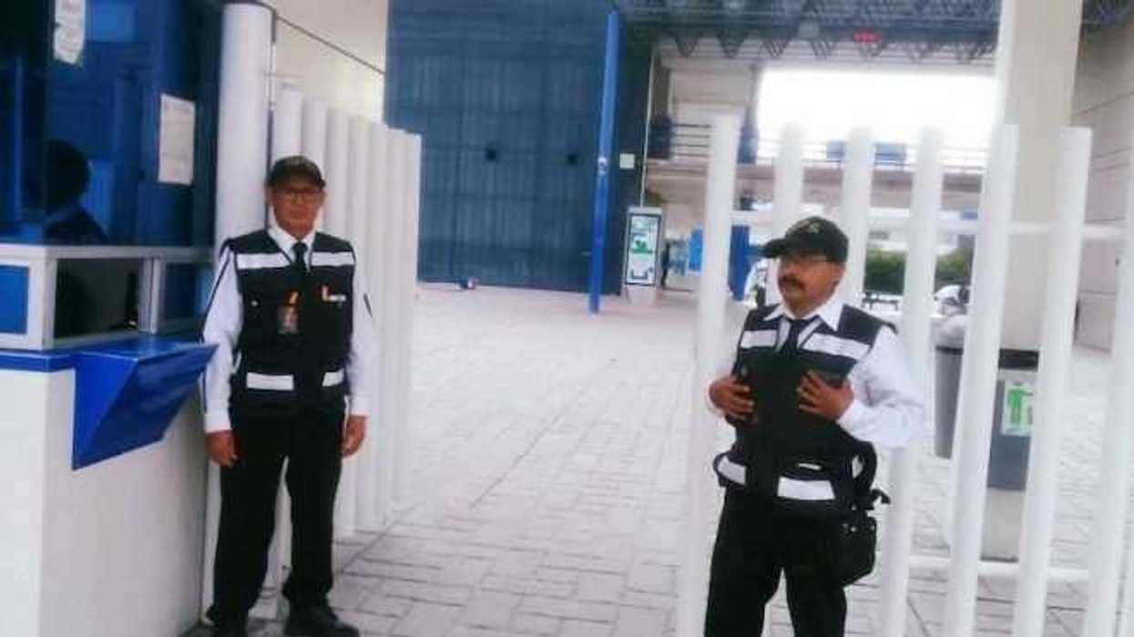 Exigen a seguridad privada de Querétaro vacunación contra COVID-19.