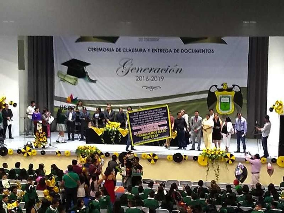 exigen destitucion del director de la secundaria jesus reyes heroles 34