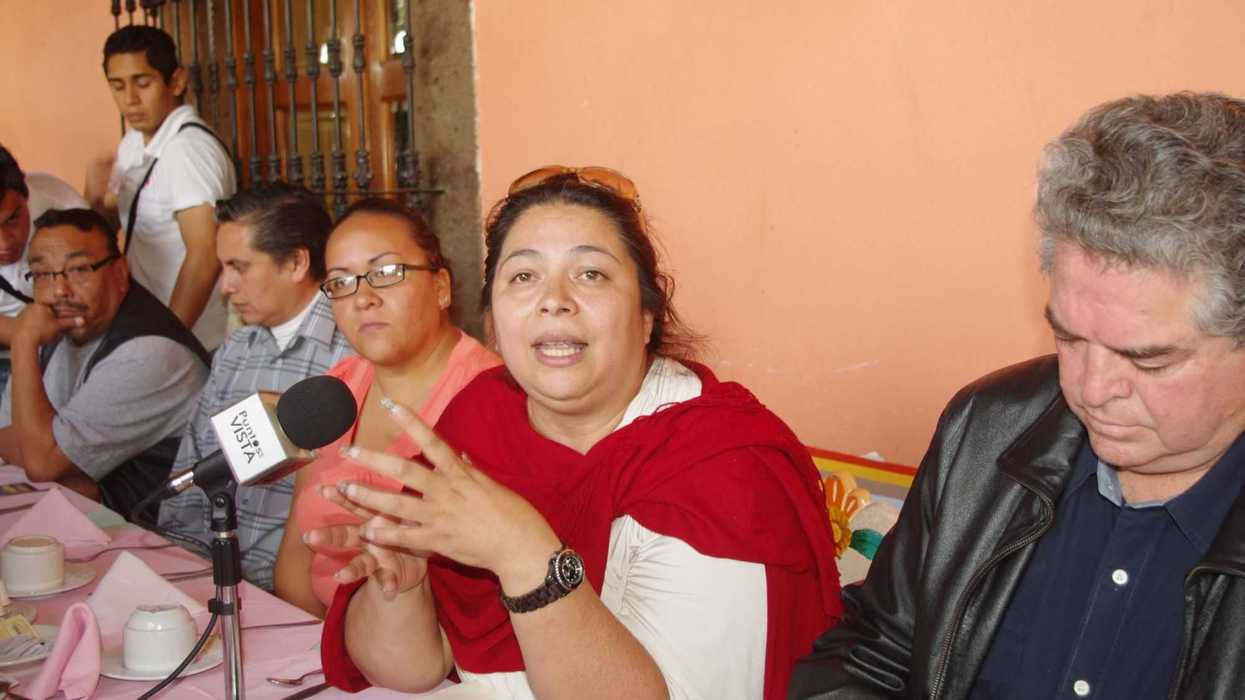 Exigen disculpa pública a regidor.