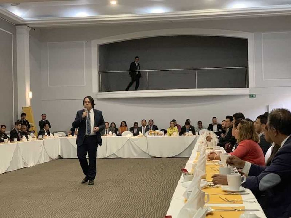 exponen avances del sistema cosmos a colegio de abogados litigantes 3