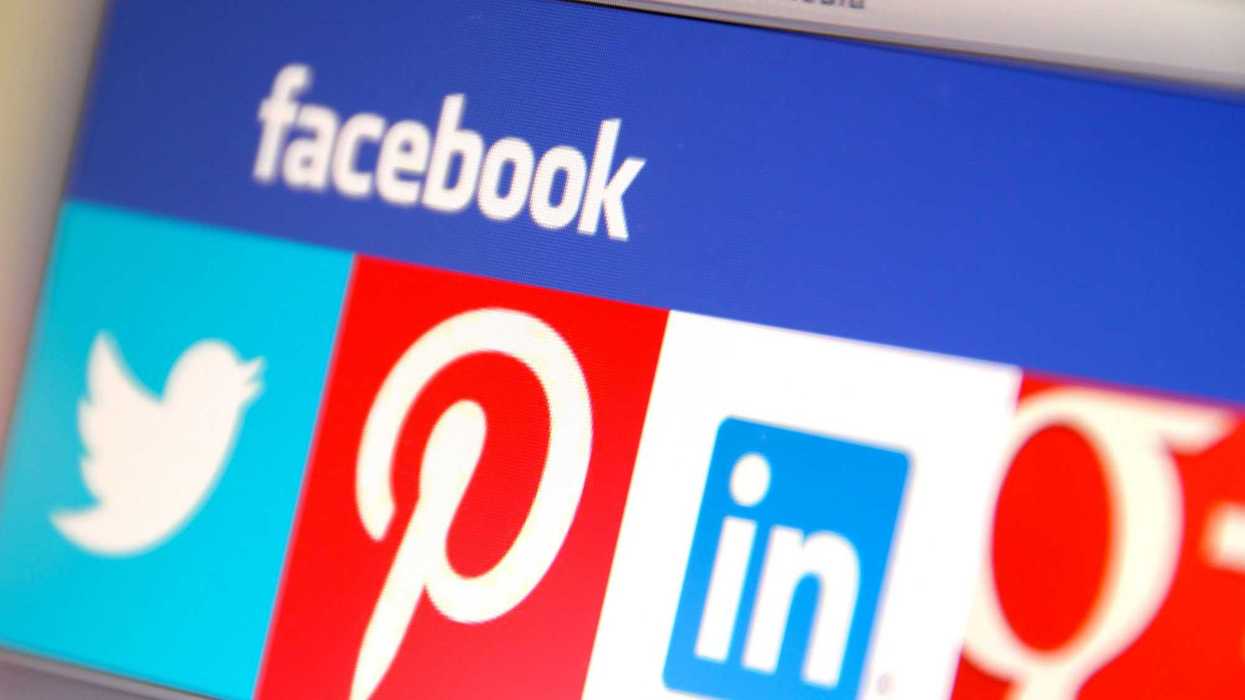 Facebook y WhatsApp las redes más utilizadas para acoso cibernético. Depositphotos.