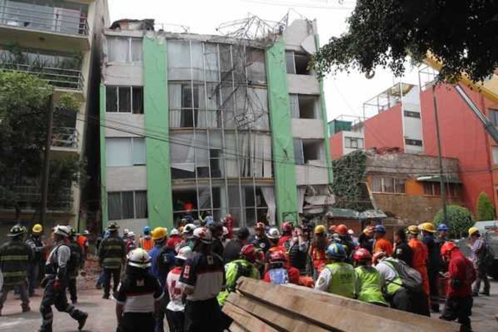 fallecen dos personas ataque cardiaco sismo hoy 2